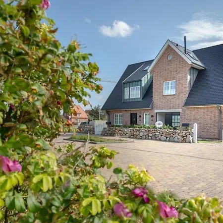 Holiday home Baeum Hues B Comfortable Westerland